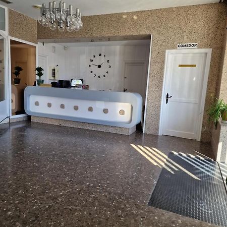 Hostal La Canada Segoviana Valmojado المظهر الخارجي الصورة
