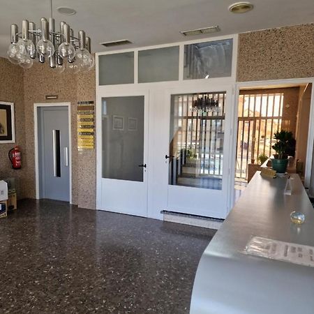 Hostal La Canada Segoviana Valmojado المظهر الخارجي الصورة